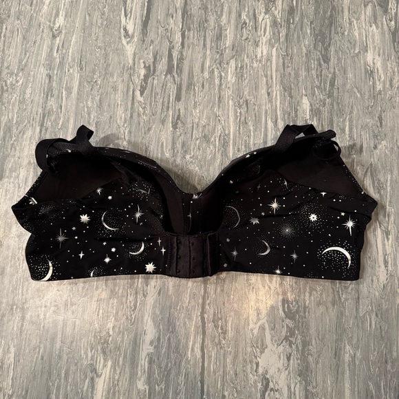 ❤️3/$30 Torrid Curve Moon Star Night Bra - Picture 5 of 11